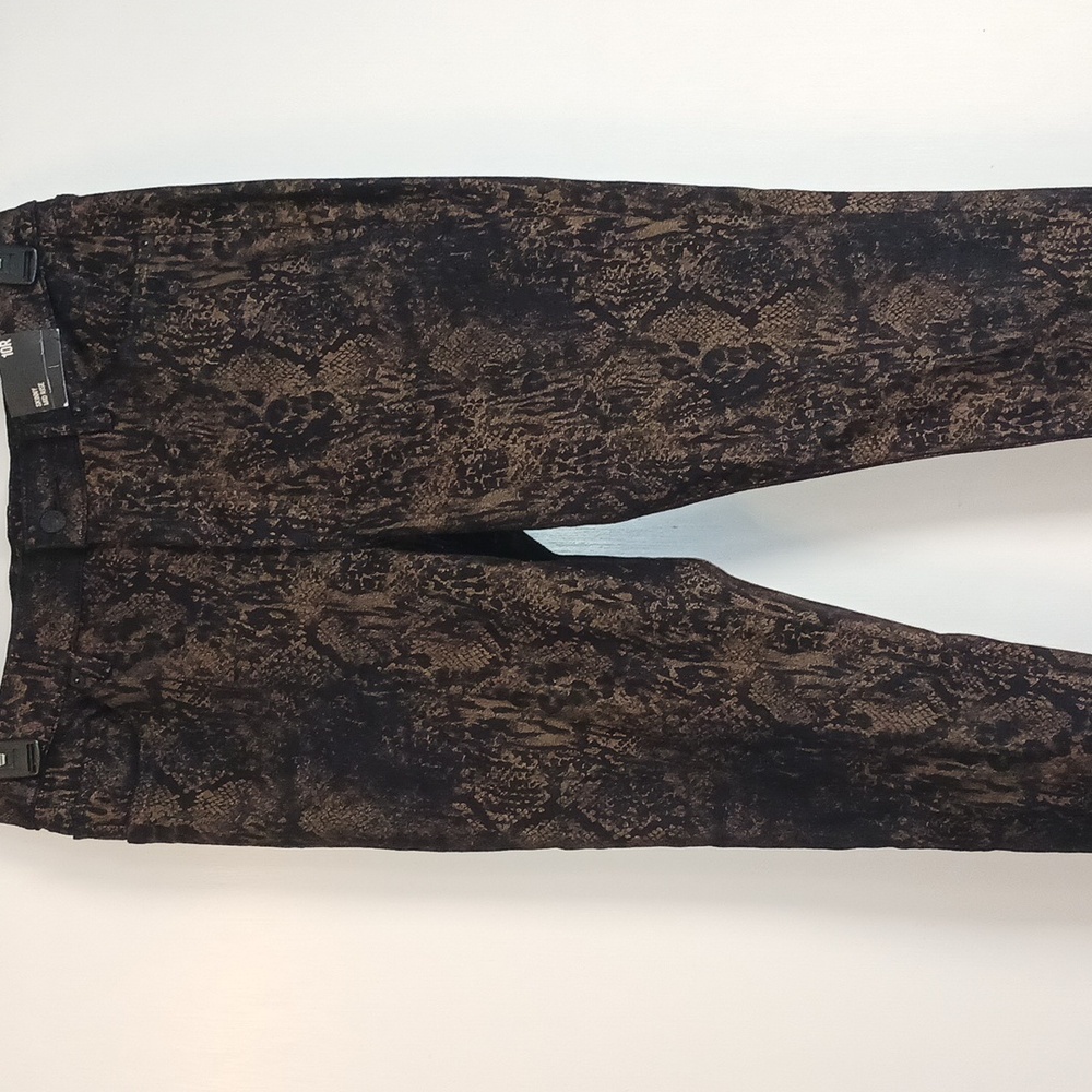 Express "Snakeskin Print" Skinny Mid Rise Jeans in Size 10R (NWT)